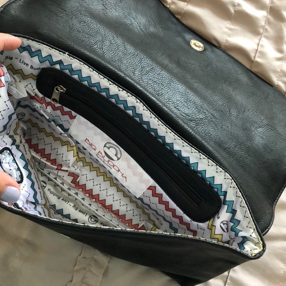 Black embellished clutch - Picture 3 of 4